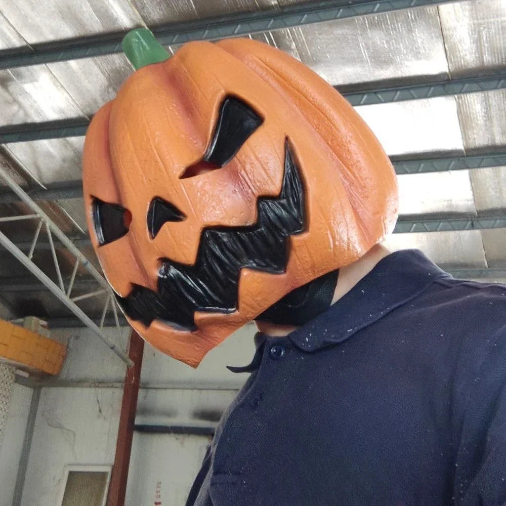 Full-Face Pumpkin Halloween Mask - Latex Full-Face