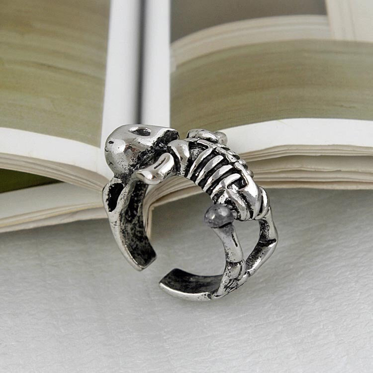 Skull Halloween Ring