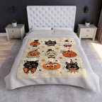Vintage Style Black Cat Velvet Blanket
